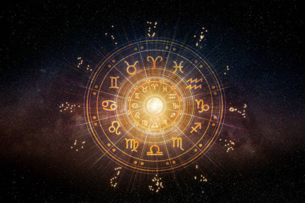 Top 5 Zodiac Signs That Will Succeed in 2024